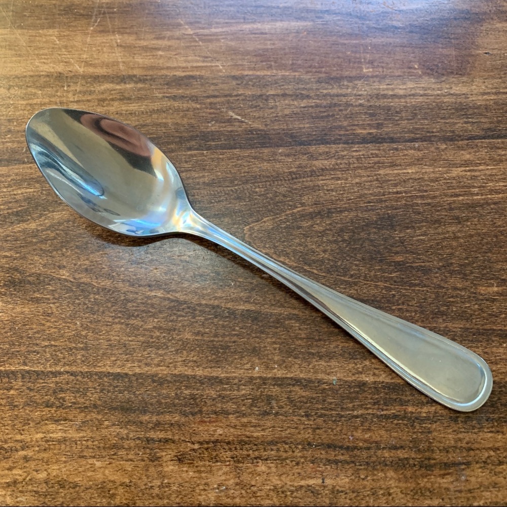 4/$15 One Gibson tablespoon soup spoon
